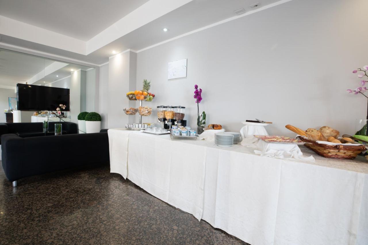 Hotel De Plam Olbia Exterior photo